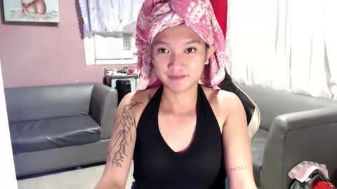 NEWRA  ALLISON online show from 18, 9, 2025