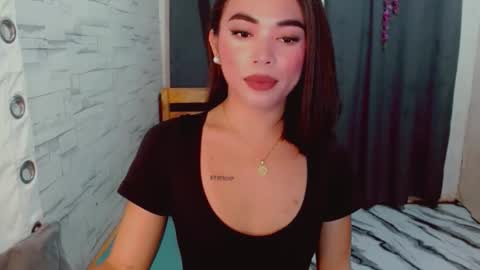 Snapshot of urasiangirl01 chatting on 5, 2, 2026 yesha online show from 5, 2, 2026