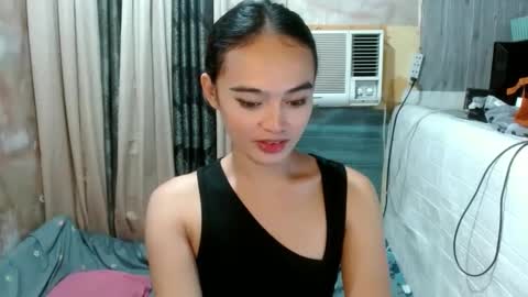 Snapshot of urasianhotrhianxxx chatting on 11, 12, 2024 Rina online show from 11, 12, 2024