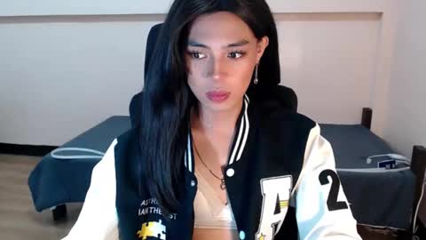 Miss alexa online show from 18, 4, 2026