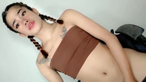 Snapshot of urbitch_haley69xx chatting on 2, 3, 2025 Haley Mhate online show from 2, 3, 2025