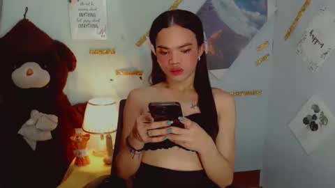 urblossom_ayaxxx online show from 2, 2, 2025