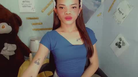 urblossom_ayaxxx online show from 11, 2, 2025