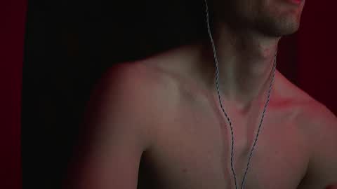 Snapshot of urboytoy_512 chatting on 18, 12, 2024 urboytoy_512 online show from 18, 12, 2024