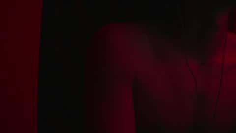 Snapshot of urboytoy_512 chatting on 5, 3, 2025 urboytoy_512 online show from 5, 3, 2025