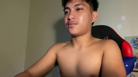 Snapshot of urcuteguy_jhonx chatting on 26, 10, 2025 Dannie online show from 26, 10, 2025