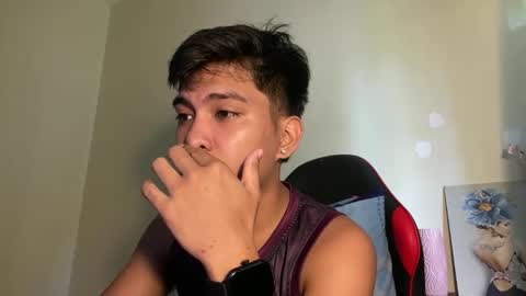 Snapshot of urcuteguy_jhonx chatting on 27, 10, 2025 Dannie online show from 27, 10, 2025