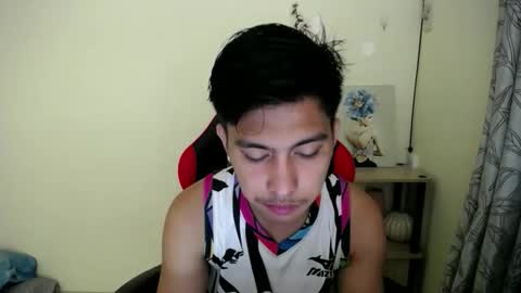 Snapshot of urcuteguy_jhonx chatting on 3, 11, 2025 Dannie online show from 3, 11, 2025