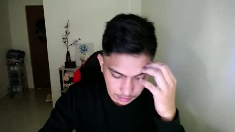 Snapshot of urcuteguy_jhonx chatting on 22, 11, 2025 Dannie online show from 22, 11, 2025