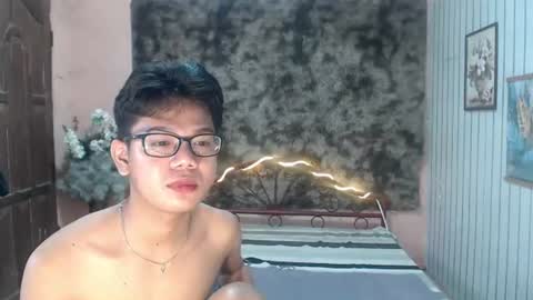 urdreamboy_doms online show from 28, 7, 2026