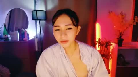 urfave_bbgirl online show from 11, 4, 2026