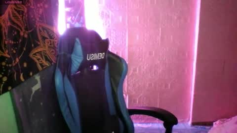 urgirl_nadiaxx online show from 22, 2, 2025