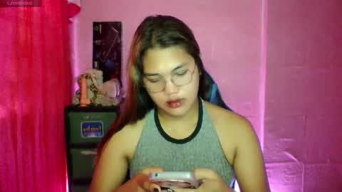 urgirl_nadiaxx online show from 6, 3, 2025
