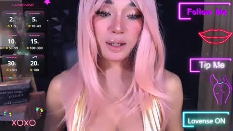 Snapshot of urgoddess_bella chatting on 26, 10, 2025 My bella 3 online show from 26, 10, 2025