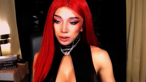 Snapshot of urgoddess_bella chatting on 3, 11, 2025 My bella 3 online show from 3, 11, 2025