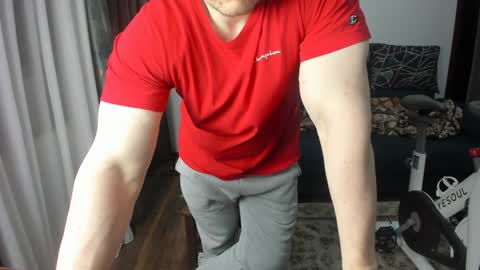 UrGymCrush online show from 29, 1, 2025