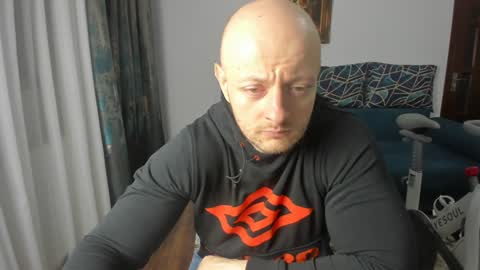 UrGymCrush online show from 3, 2, 2025