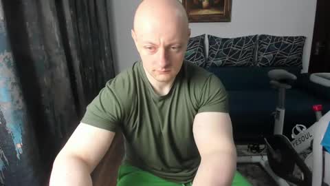 UrGymCrush online show from 18, 2, 2025