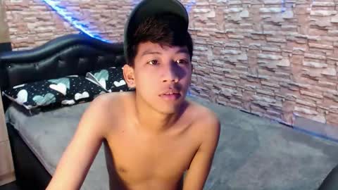 urhardfucker_joseph online show from 16, 3, 2026