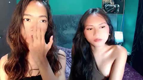 urhot_athena online show from 24, 4, 2026