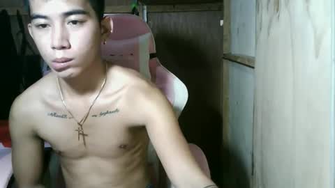 Snapshot of urhot_joshxx chatting on 19, 12, 2025 Josh online show from 19, 12, 2025