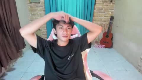 urhotasian_johnfikexx online show from 2, 6, 2026