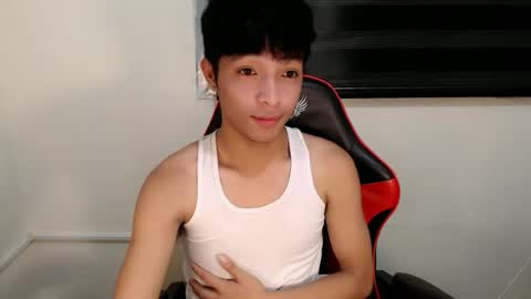 Snapshot of urhotethanxx chatting on 5, 6, 2026 Ethan online show from 5, 6, 2026