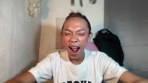 Snapshot of urhotfemboi_jayjay chatting on 31, 5, 2026 itsjayjay online show from 31, 5, 2026