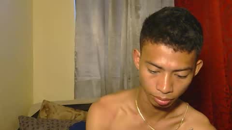 Snapshot of urhotfuckingass chatting on 24, 10, 2025 richard online show from 24, 10, 2025