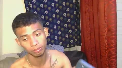 Snapshot of urhotfuckingass chatting on 25, 10, 2025 richard online show from 25, 10, 2025
