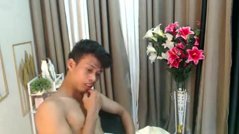 Snapshot of urhotfuckingass chatting on 19, 4, 2026 richard online show from 19, 4, 2026