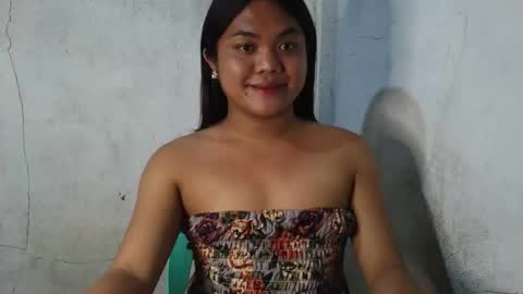 urhottie_bella online show from 9, 2, 2026