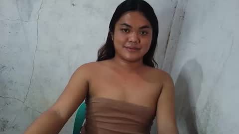 urhottie_bella online show from 16, 3, 2026