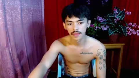 urhunky_boy online show from 14, 7, 2026