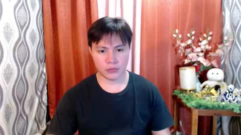 urhunky_ivan online show from 8, 12, 2024