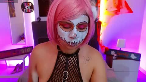 Snapshot of urlil_bunny chatting on 31, 10, 2025 My real name is Iris online show from 31, 10, 2025