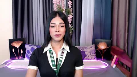 urlovely_jemma online show from 13, 7, 2026