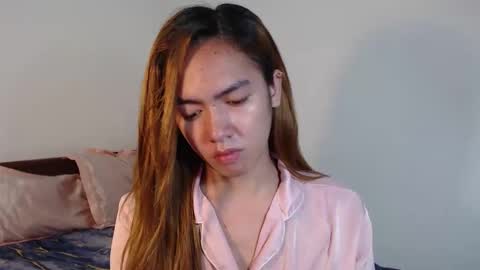 Snapshot of urlovelypinayxxx chatting on 21, 11, 2025 MIYA online show from 21, 11, 2025