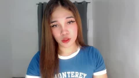 Snapshot of urlovelysizka chatting on 9, 11, 2025 Sizka online show from 9, 11, 2025