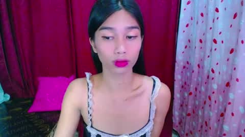 Snapshot of urloverjasmine_xx chatting on 25, 7, 2026 urloverjasmine_xx online show from 25, 7, 2026