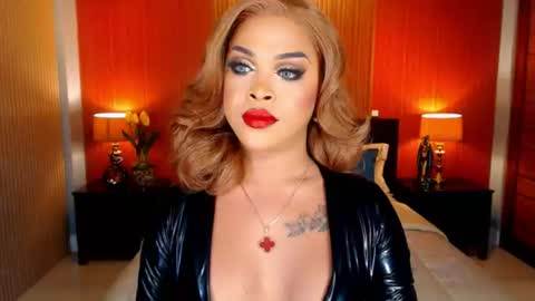 Snapshot of urmajestytyra chatting on 13, 7, 2026 UrMajestyTyra online show from 13, 7, 2026