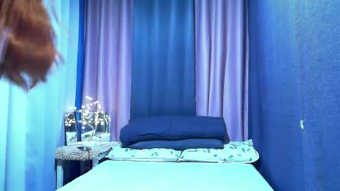 Snapshot of urnightmarets chatting on 27, 9, 2025 Rbabes online show from 27, 9, 2025