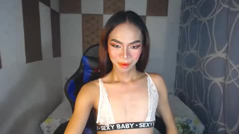 urpinay_cassy online show from 23, 1, 2025