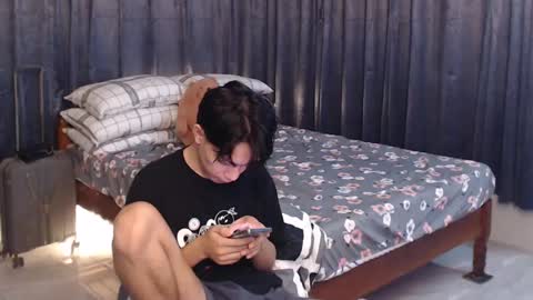 Mel online show from 6, 2, 2025