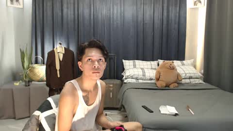 Mel online show from 19, 2, 2025