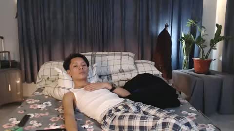 Mel online show from 25, 2, 2025