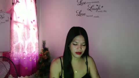 Snapshot of urpreciouspinayxxx chatting on 2, 12, 2024 hi im kim online show from 2, 12, 2024
