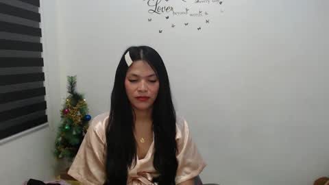 Snapshot of urpreciouspinayxxx chatting on 6, 12, 2024 hi im kim online show from 6, 12, 2024