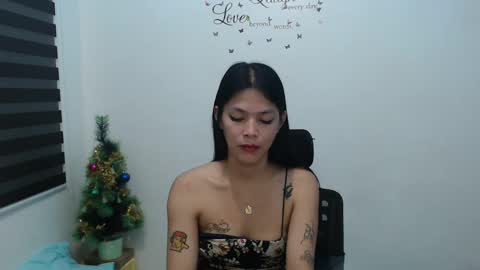 Snapshot of urpreciouspinayxxx chatting on 11, 12, 2024 hi im kim online show from 11, 12, 2024