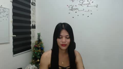 Snapshot of urpreciouspinayxxx chatting on 17, 12, 2024 hi im kim online show from 17, 12, 2024